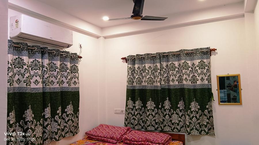 Double Bed AC/NON-AC ROOM + Attached Bathroom